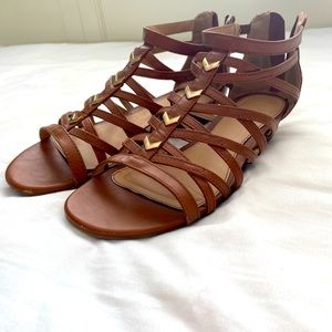 Sandler perfect for the beach with a slight wedge